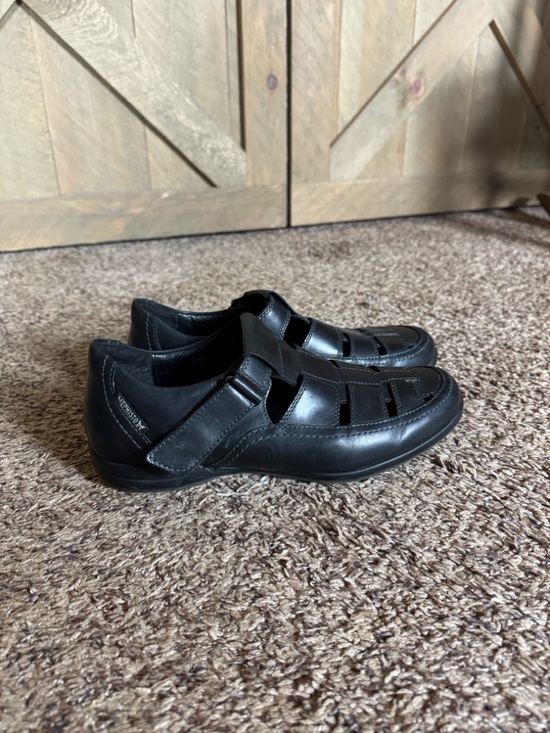 Mephisto Rafael black leather fisherman sandals Size 9.5 main image 6